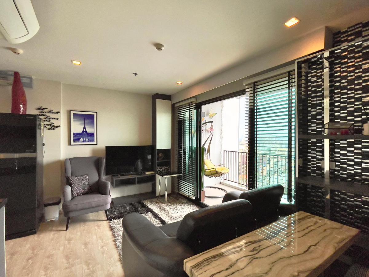 The Base Deluxe Kingsize Daire Pattaya Dış mekan fotoğraf